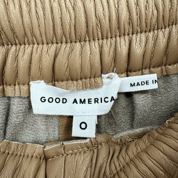 Good American Better Than Leather Short in Warm Caramel Tan Women's 0 XS - Picture 4 of 7